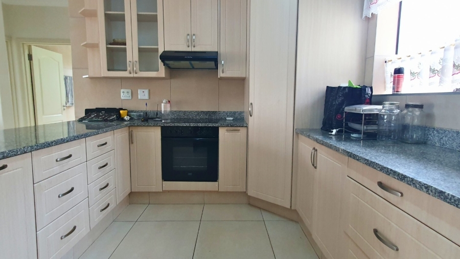 3 Bedroom Property for Sale in Dana Bay Western Cape